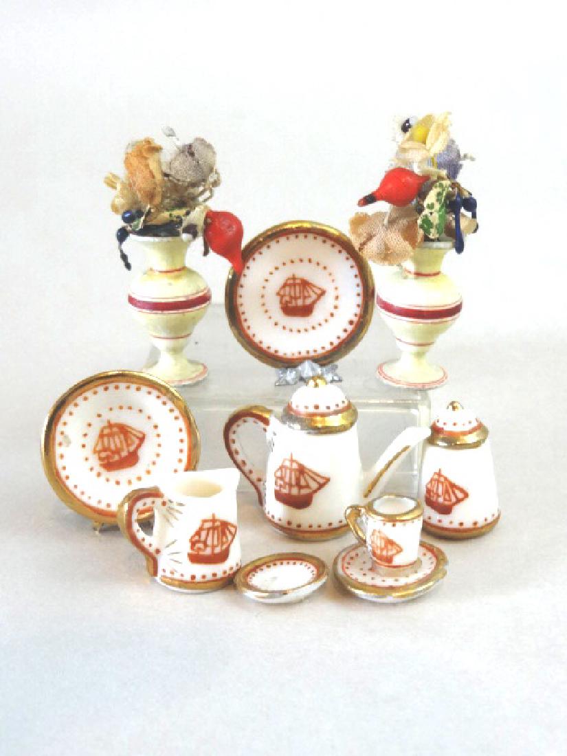 Miniature Chinese Export Pottery & Treen Vases (1 of 1)