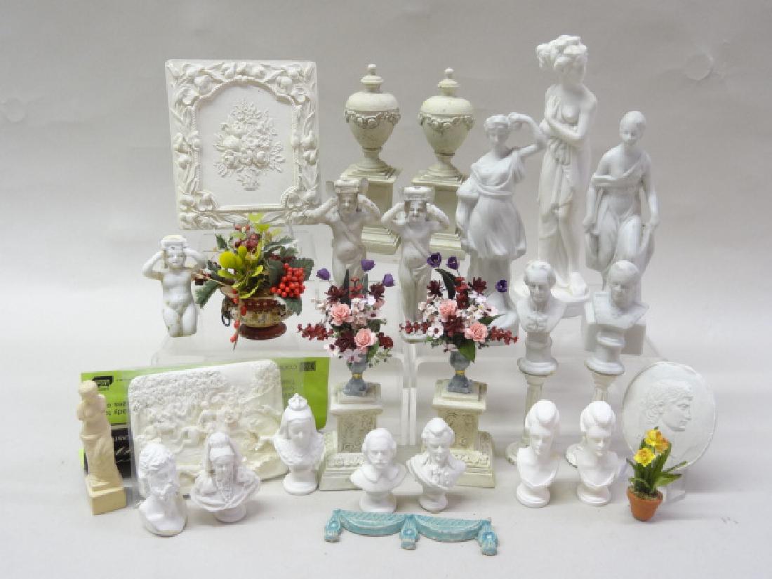 Dollhouse Miniature Garden  Statues (1 of 1)