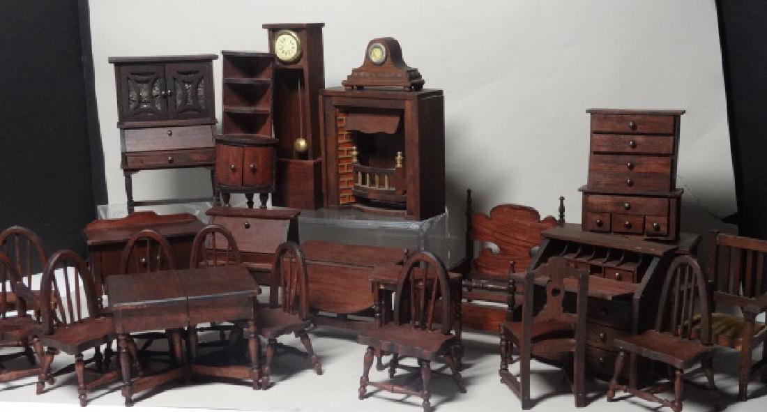 Dollhouse Miniature German Red Stain Furniture (1 of 1)