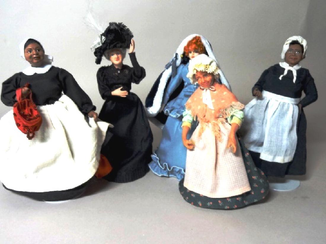 Five Artisan Dollhouse Dolls (1 of 3)