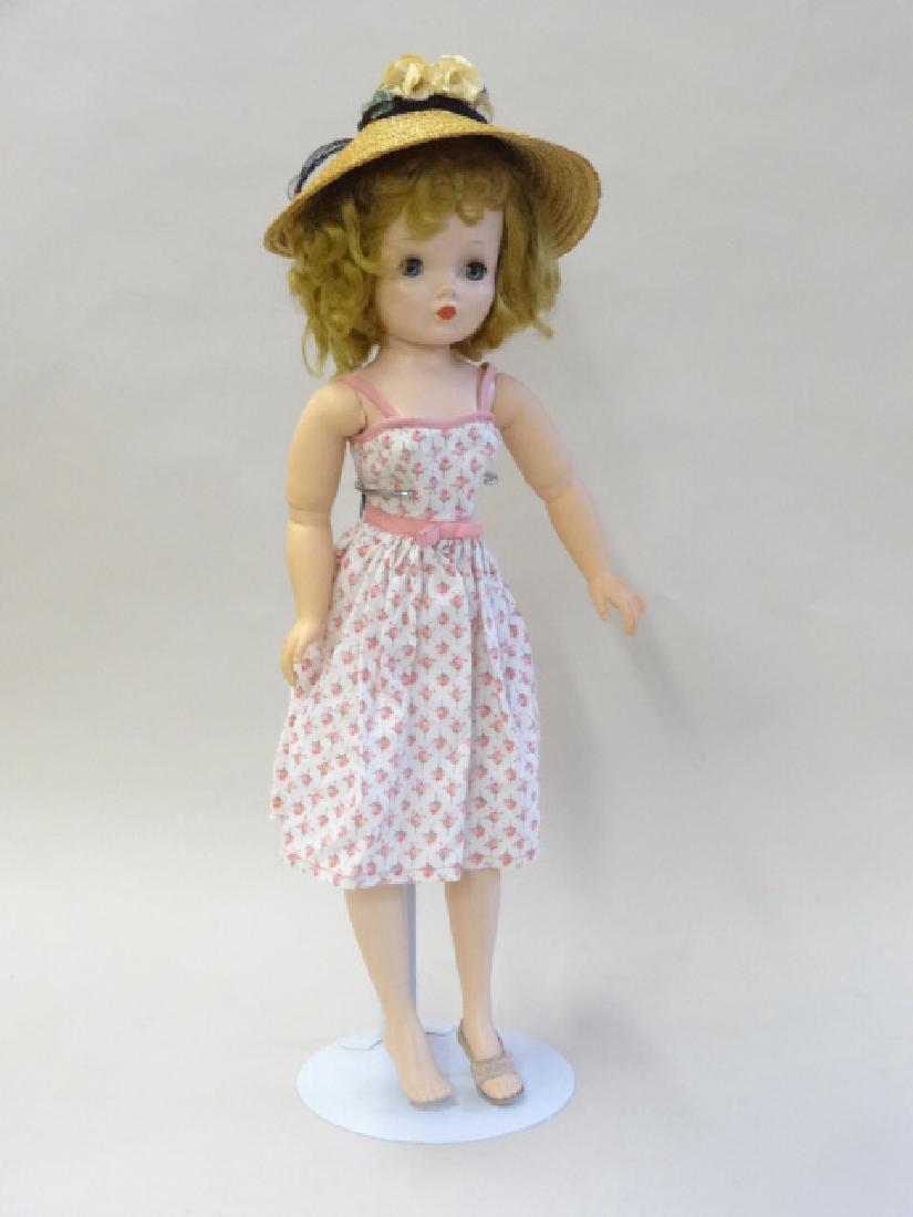Madame Alexander Cissy Doll (1 of 2)