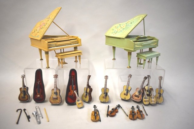 Dollhouse Miniature Instruments (1 of 3)