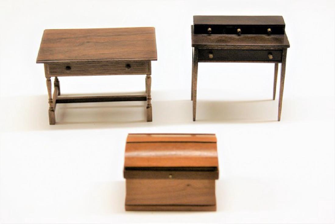 Artisan Dollhouse Miniature Tables & Trunk (1 of 4)