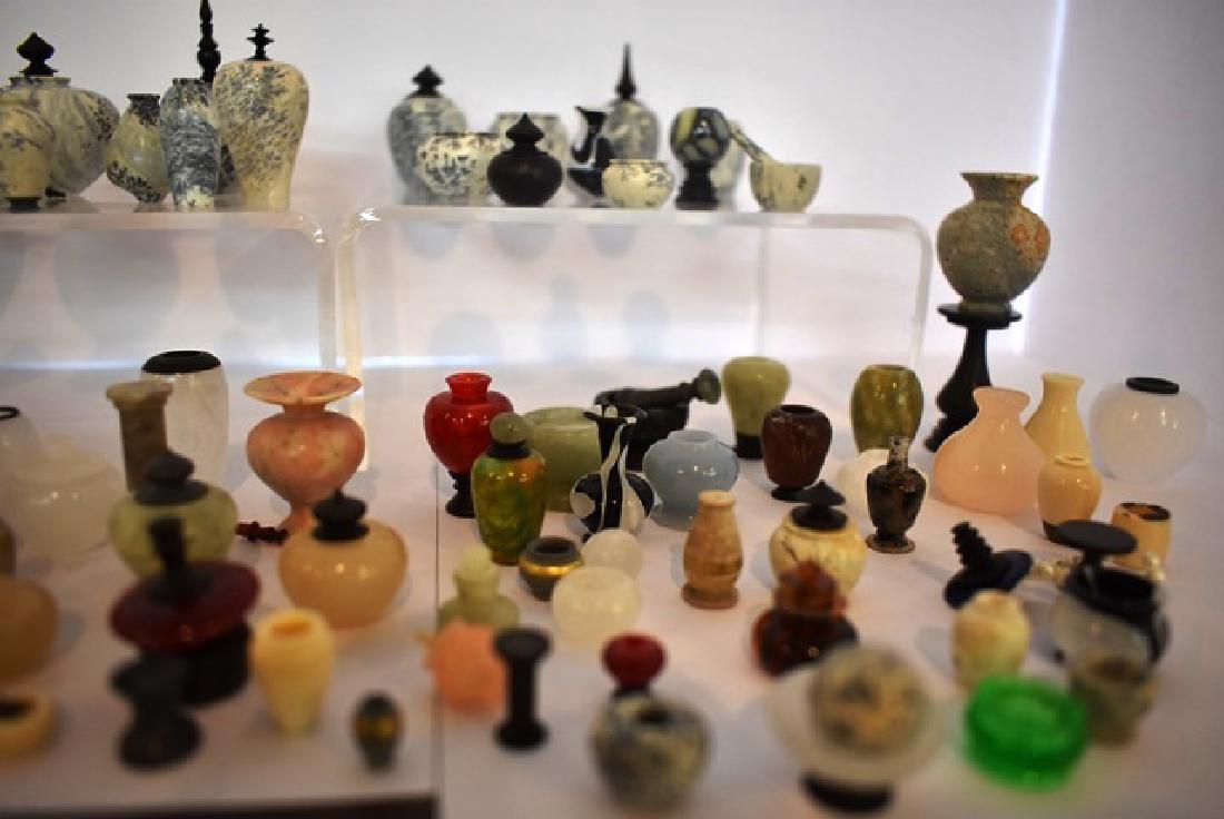 Large Group of Artist Julie  Stevens IGMA Vases (1 of 2)