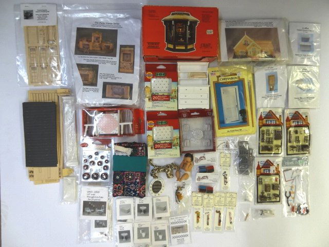 Dollhouse Miniatures (1 of 1)