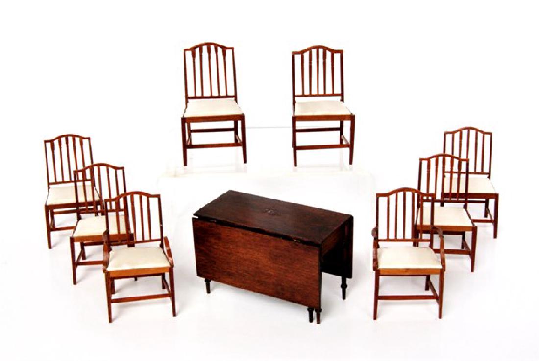 Drinkwater Sheraton D/R Table and Chairs Dollhouse (1 of 2)