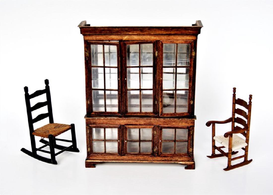 Drinkwater Oversized Cabinet & Chairs Dollhouse (1 of 2)