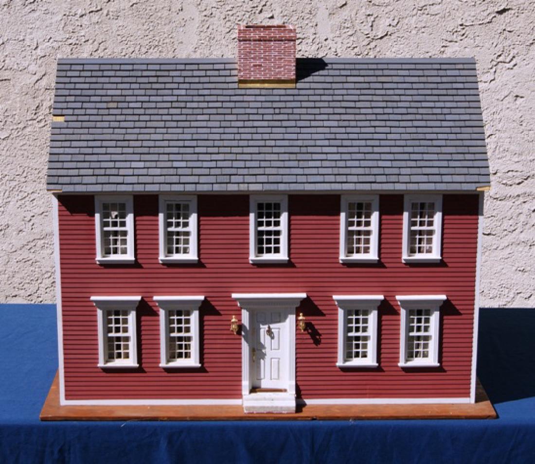 Drinkwater New England Salt Box Dollhouse (1 of 8)