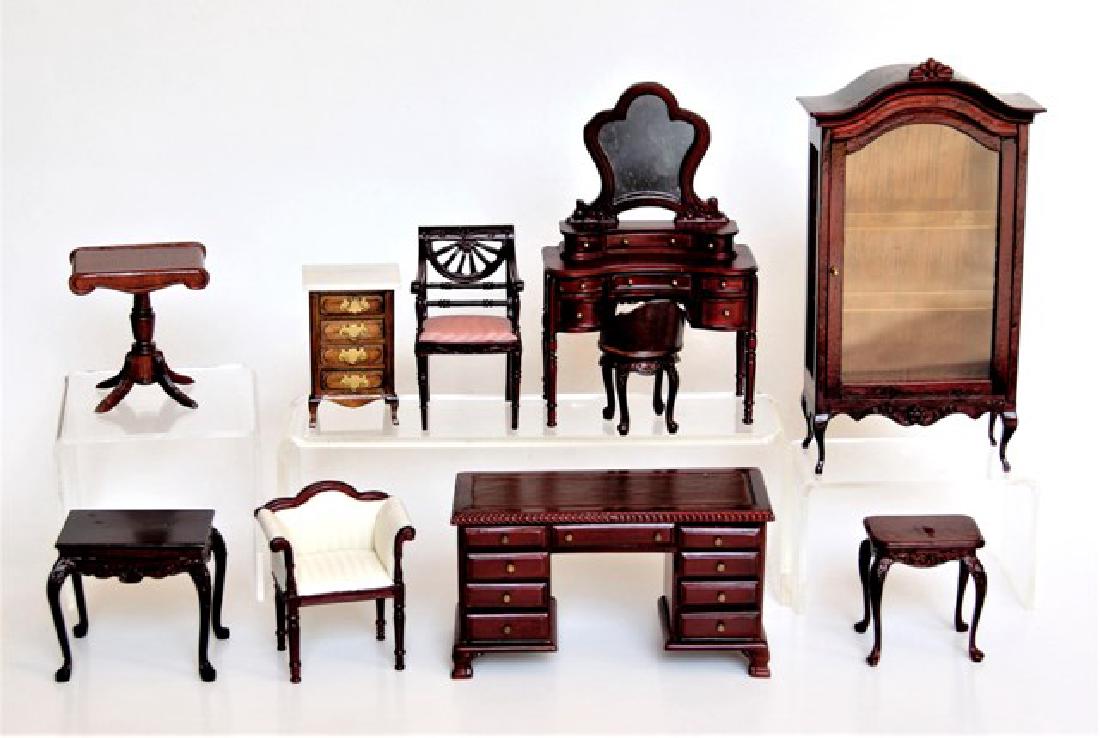 Large group of Commercial Dollhouse Furniture (1 of 3)