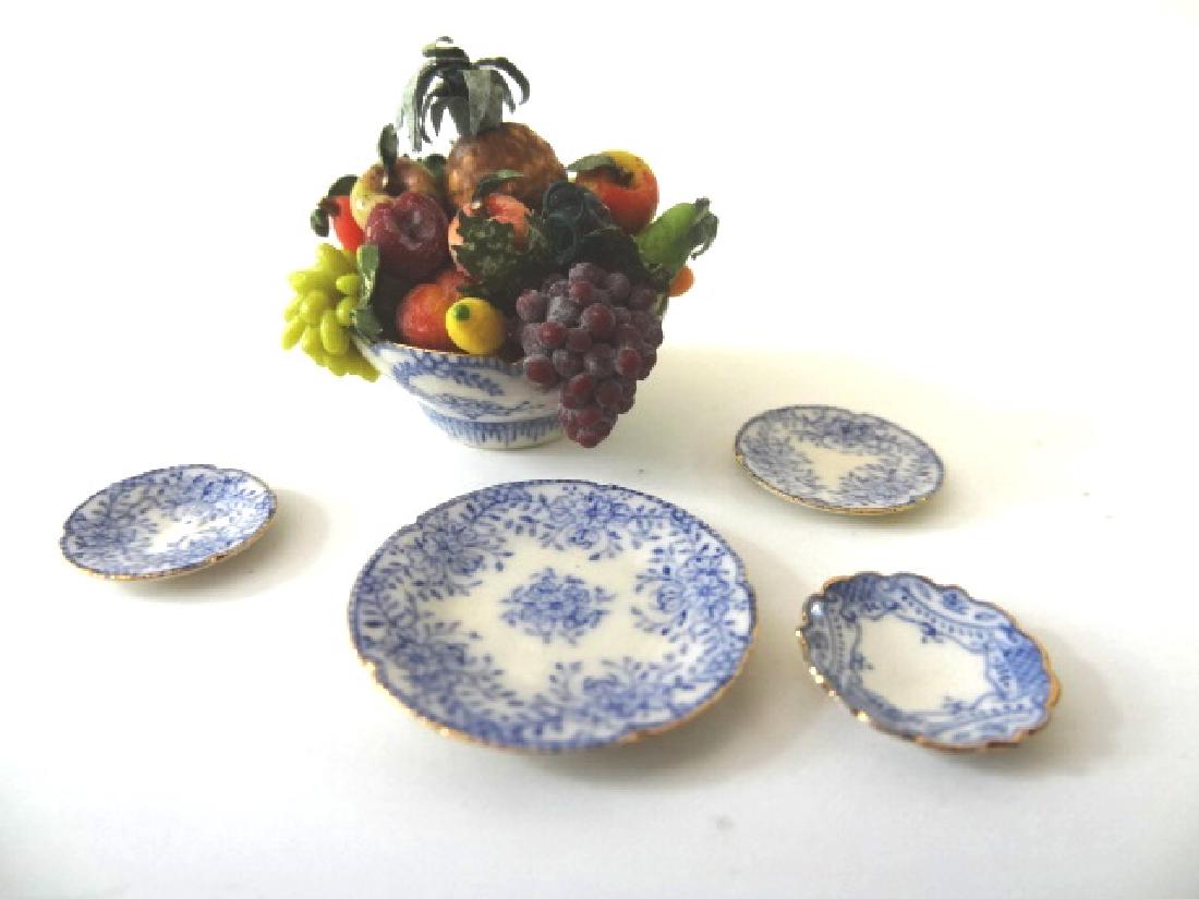 Jean Welch Center Bowl & China Miniatures (1 of 2)