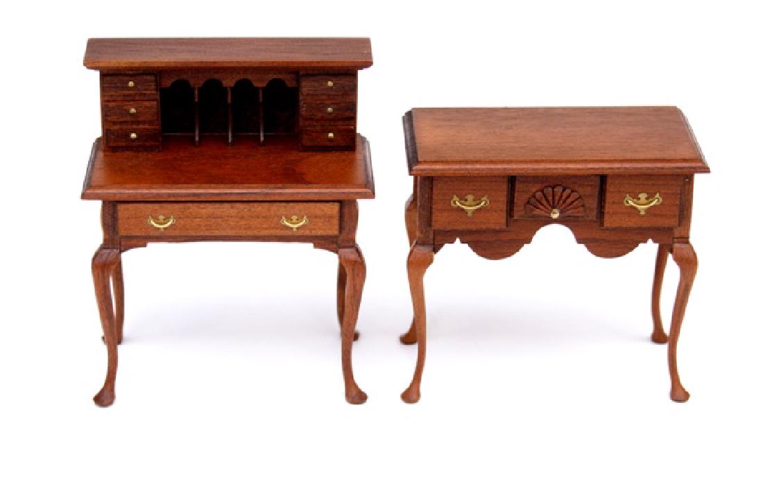 Miner Queen Ann Desk & Dressing Table for Dollhouse (1 of 3)