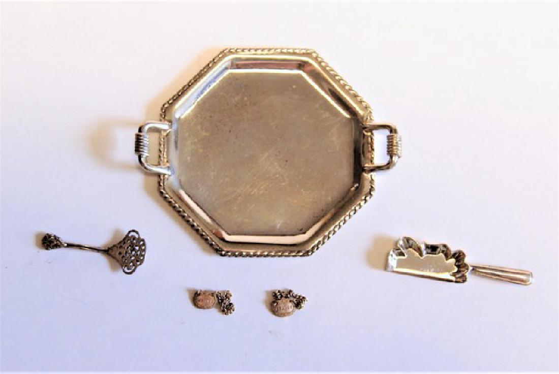 Don Henry Silver Miniatures (1 of 2)