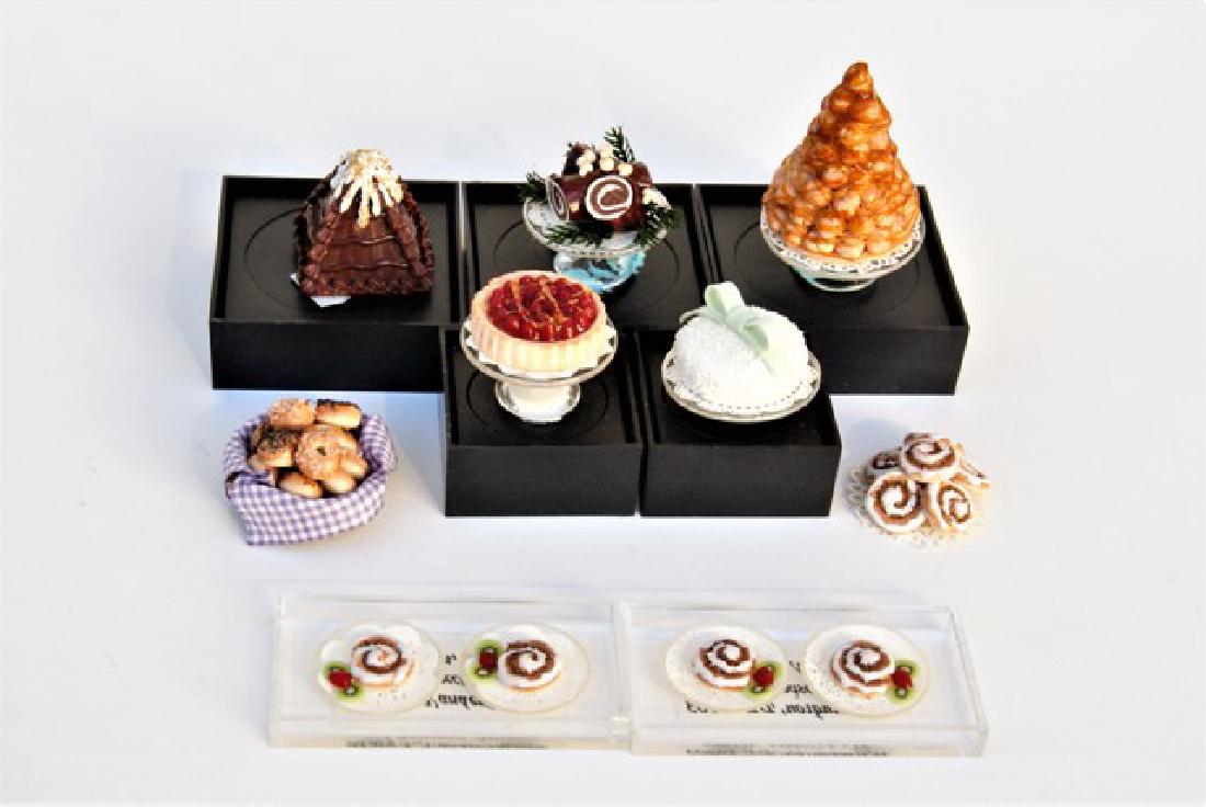 Mary Vander Dussen Artisan Miniature Desserts (1 of 1)
