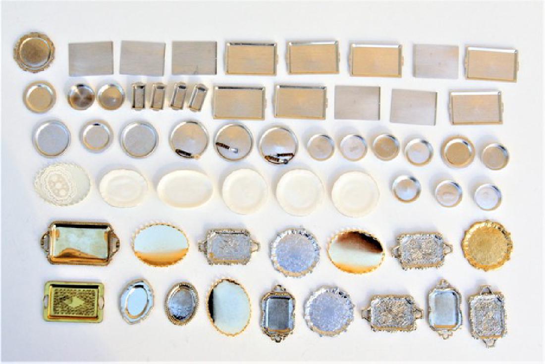 Large Group Trays/Bake ware for Dollhouse (1 of 1)