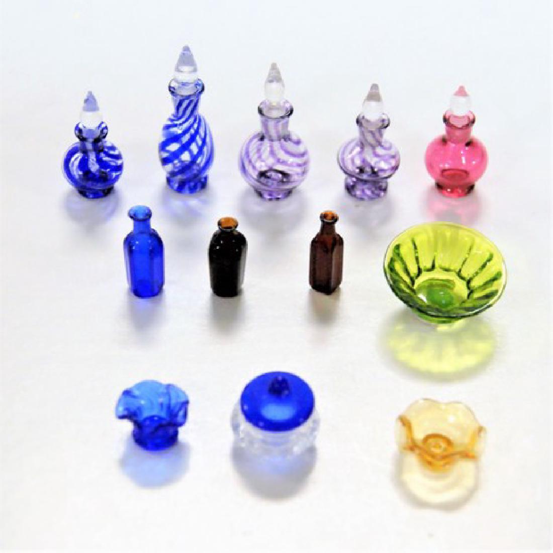 Francis Whittemore 1/2" Scale Miniature Glassware (1 of 1)