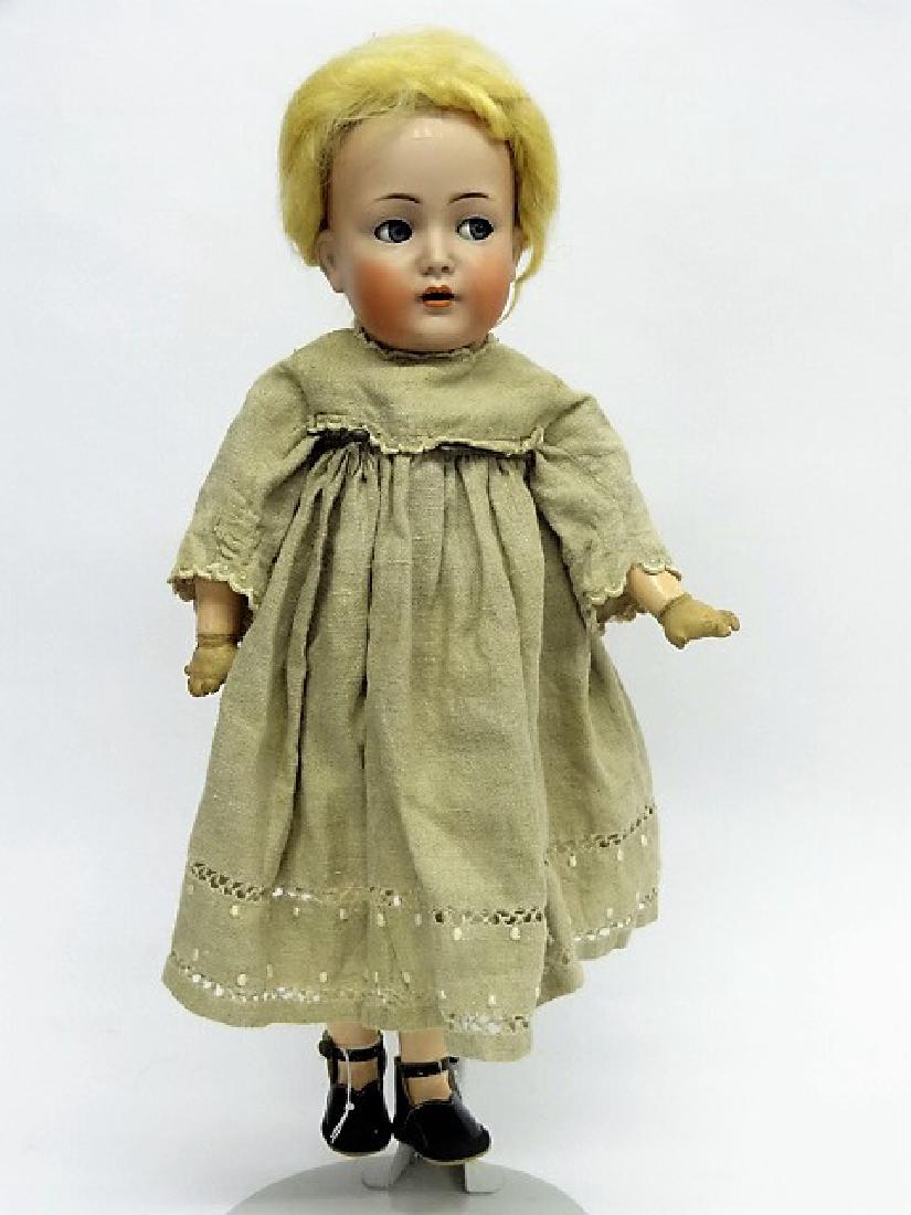 K*R Simon Halbig  #117 Doll (1 of 2)