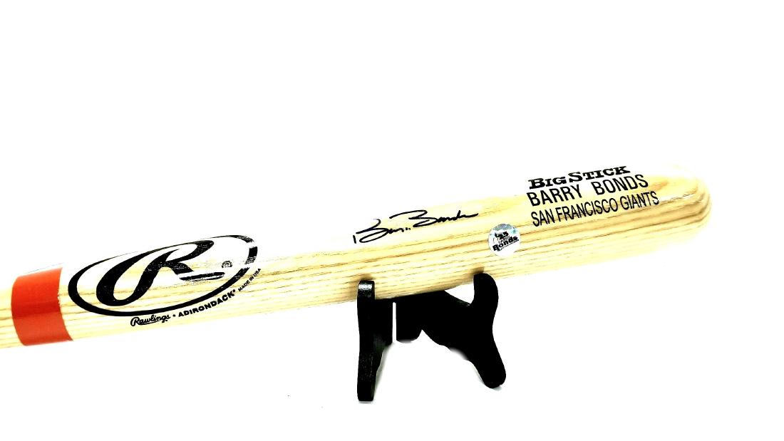 Barry Bonds Signed Bat (1 of 1)