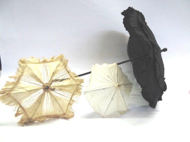 Grouping Of 3 Vintage Doll Umbrellas (1 of 2)