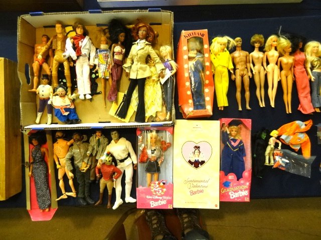 GI JOE, CHER, BARBIE, Action Figure Lot: Action figures, GI Joes, Cher dolls etc.