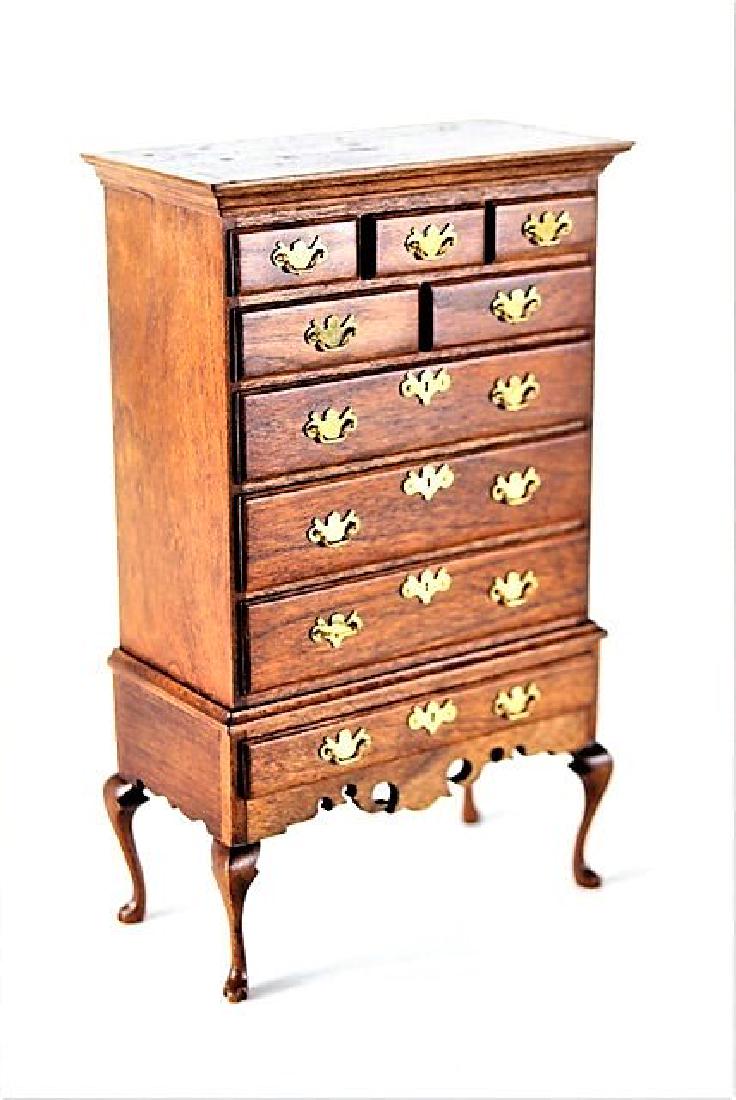 Roger Gutheil Chest on Stand Dollhouse Miniature (1 of 3)
