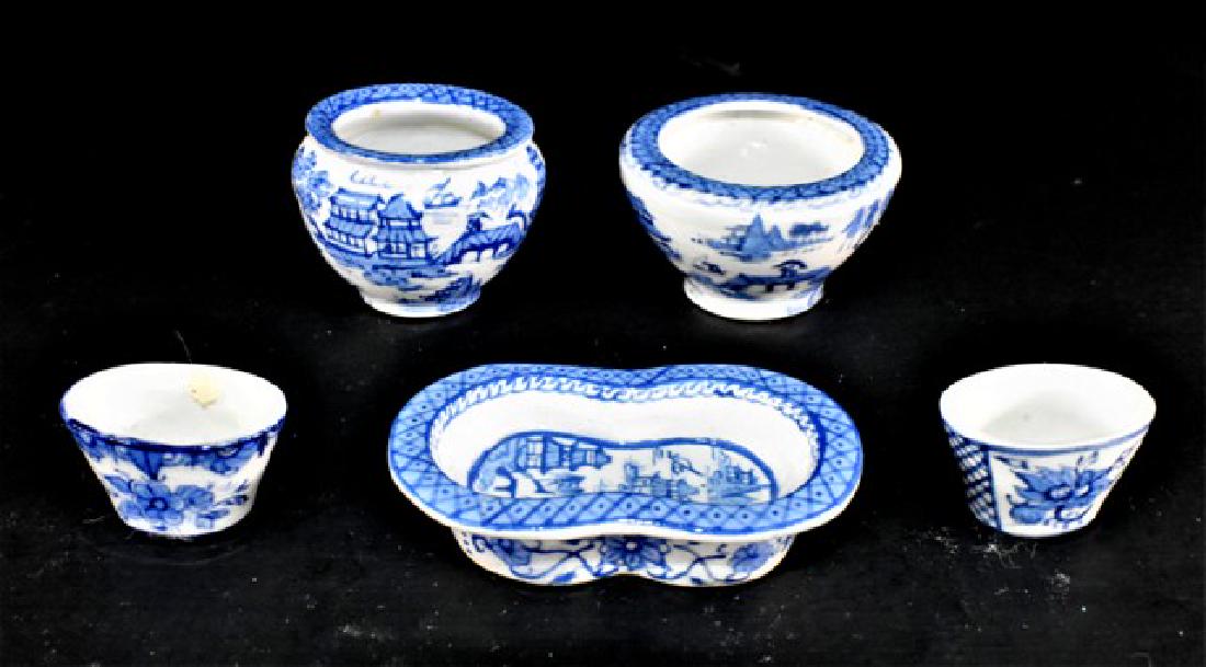 Deborah McKnight Jardinières & Footbath Dollhouse (1 of 2)