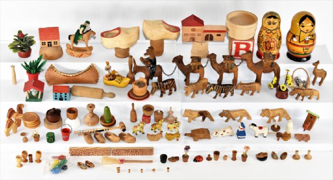 Large Group of Wood Dollhouse Accessories Miniatures (1 of 1)
