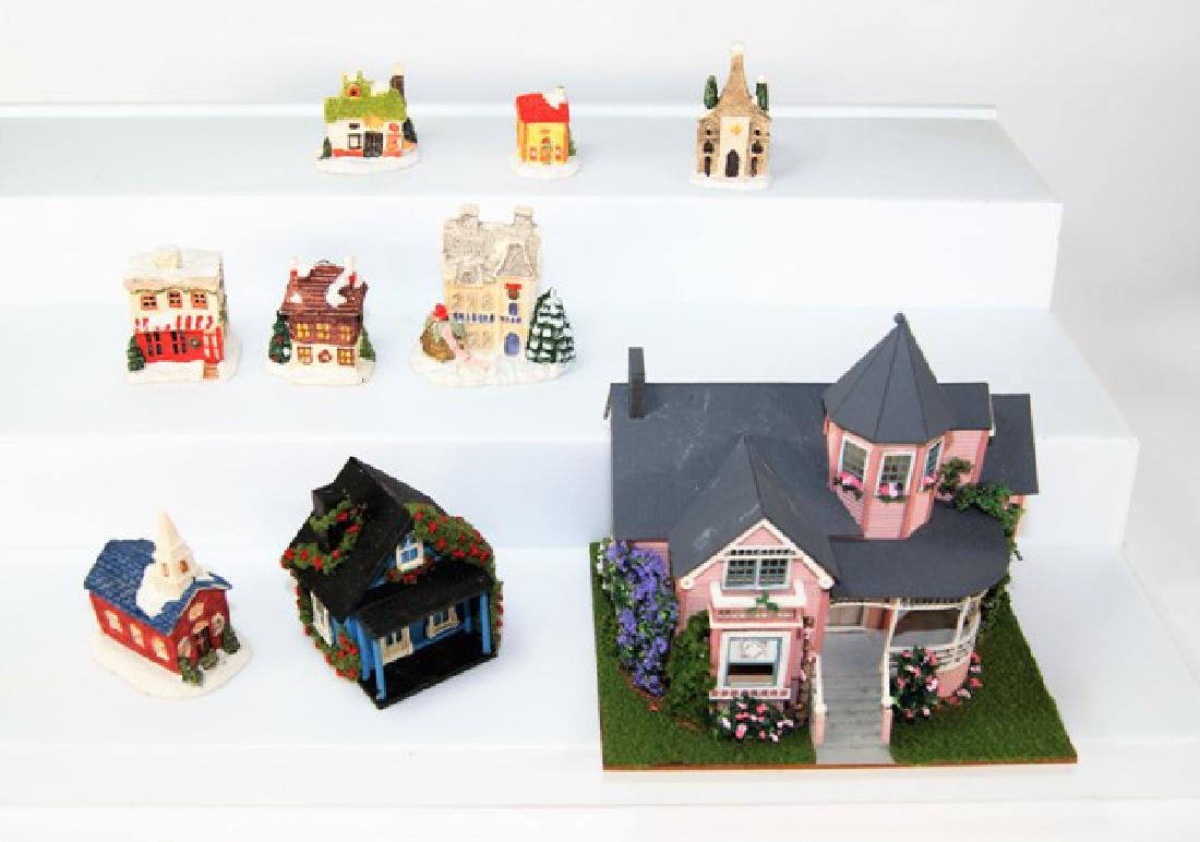 Small Toy Houses for Dollhouse Display Miniatures (1 of 4)