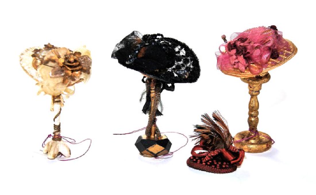 Four Susan Harmon Dollhouse Doll Hats Miniatures (1 of 1)