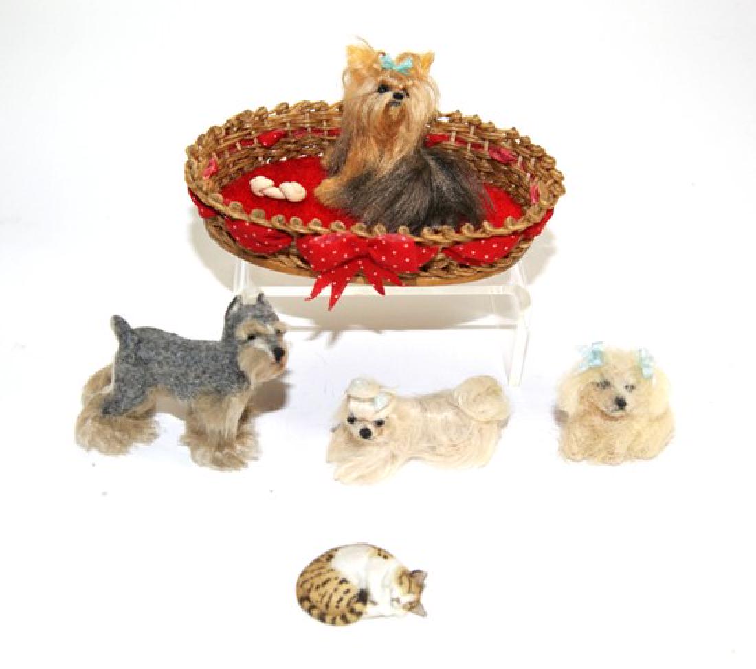 Four Ellen Poitras Artisan Dollhouse Dogs Miniatures (1 of 1)