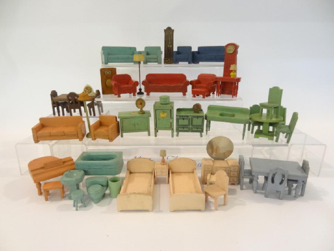 Vintage Dollhouse Furniture (1 of 1)