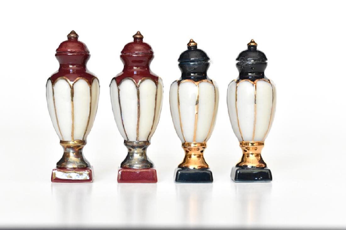 Four Vince Stapleton Dollhouse Urns Miniatures (1 of 1)