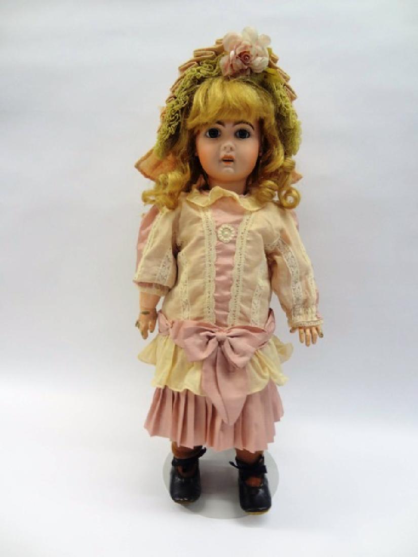 Open Mouthed Jumeau  Doll (1 of 5)