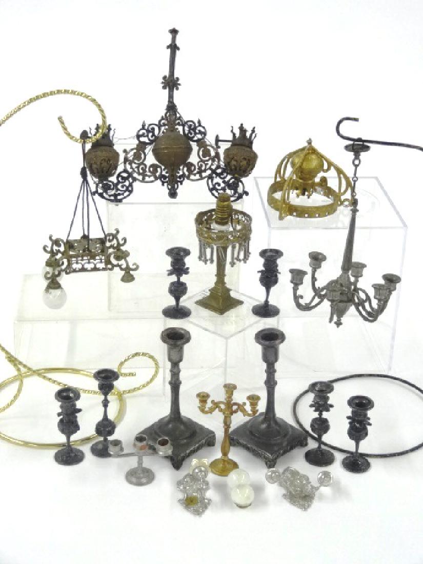 Antique Dollhouse Metal Lighting Miniatures (1 of 1)