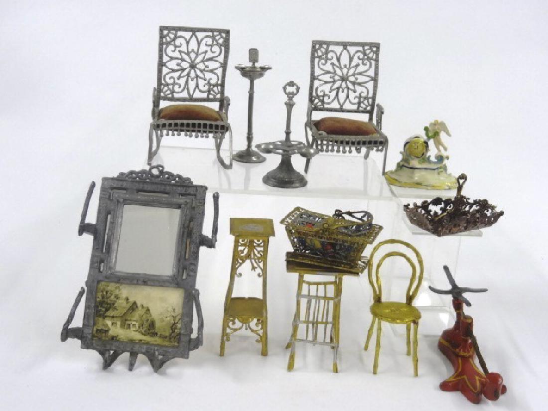 Antique Metal Dollhouse Furniture & Accessories (1 of 1)