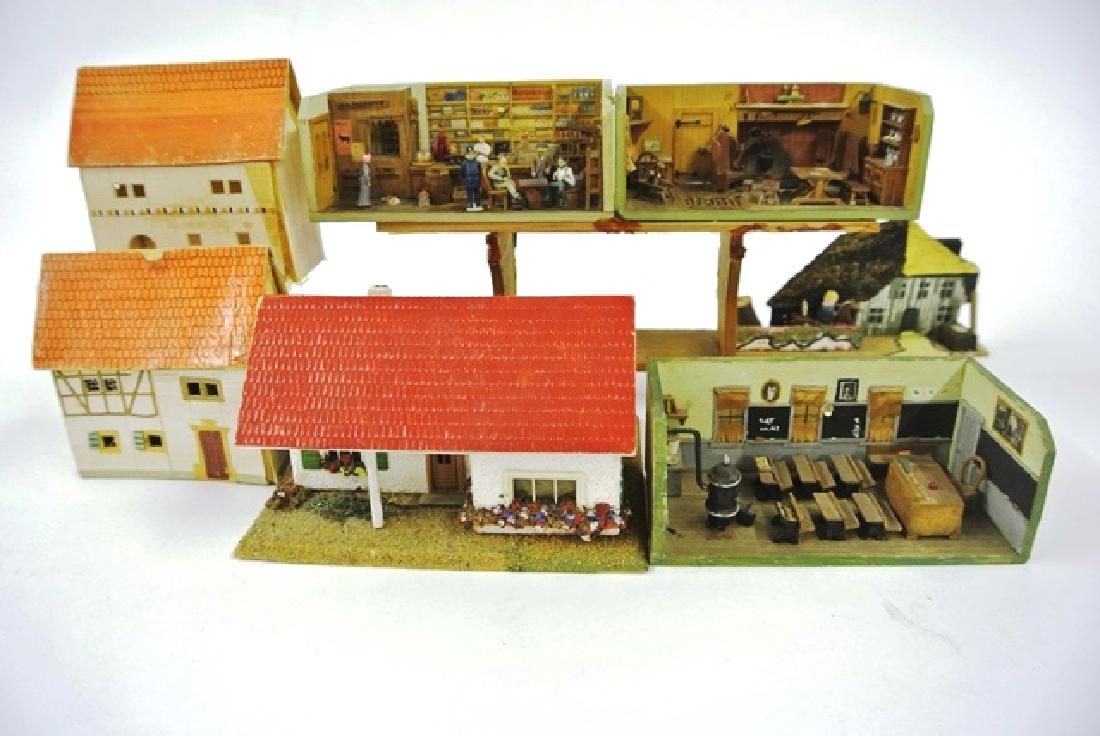 Small Vintage Miniature Houses & Rooms (1 of 7)
