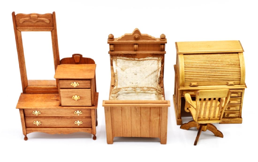 Jim Gans Dollhouse Desk & Dresser Miniatures (1 of 4)
