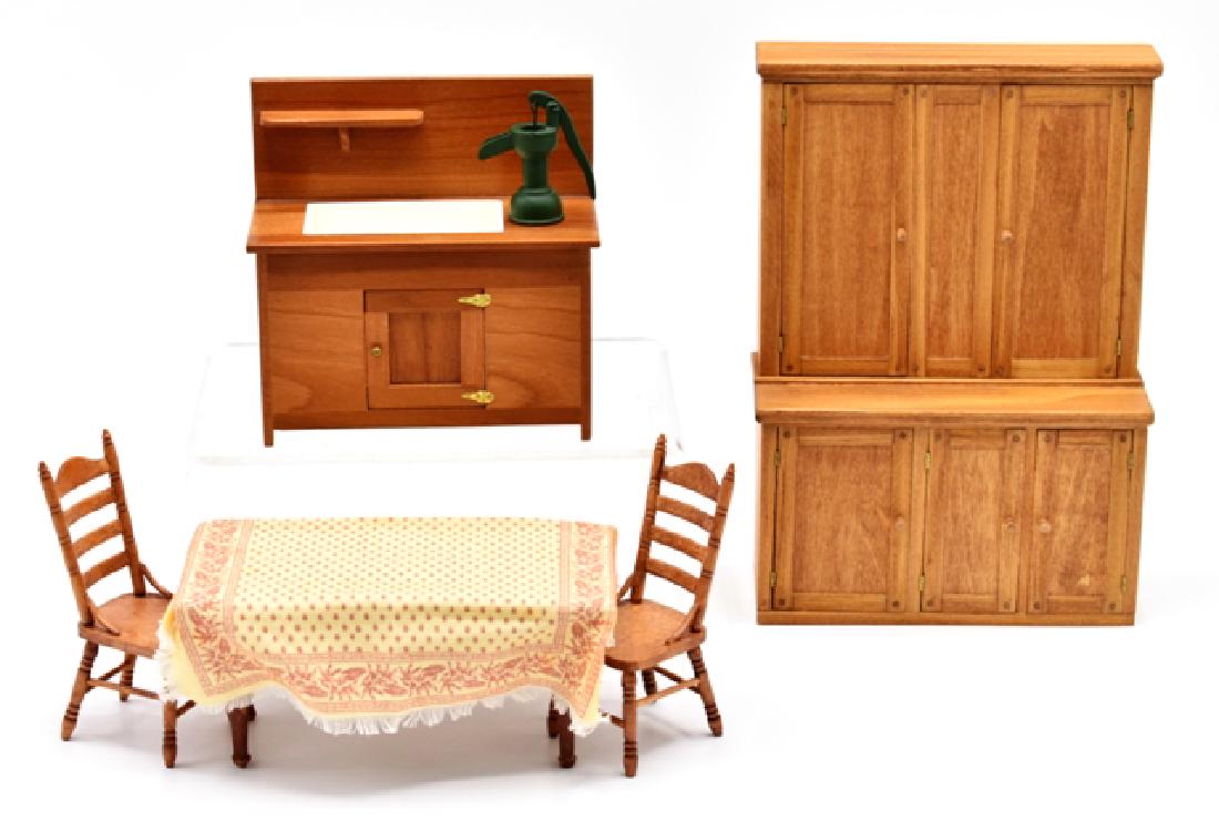 Artisan Dollhouse Country Furniture Miniatures (1 of 2)