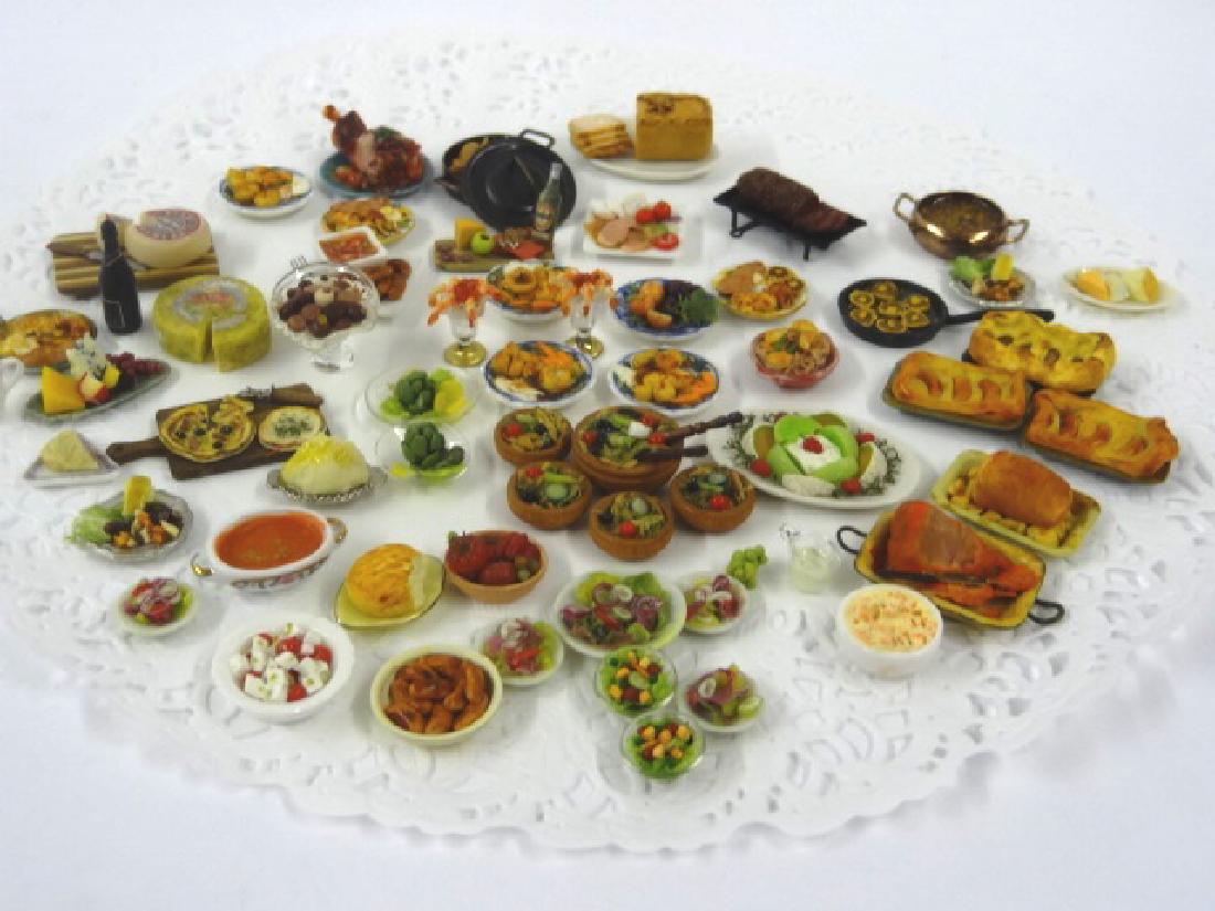 Assorted Dollhouse Foods & Accessories Miniatures (1 of 1)