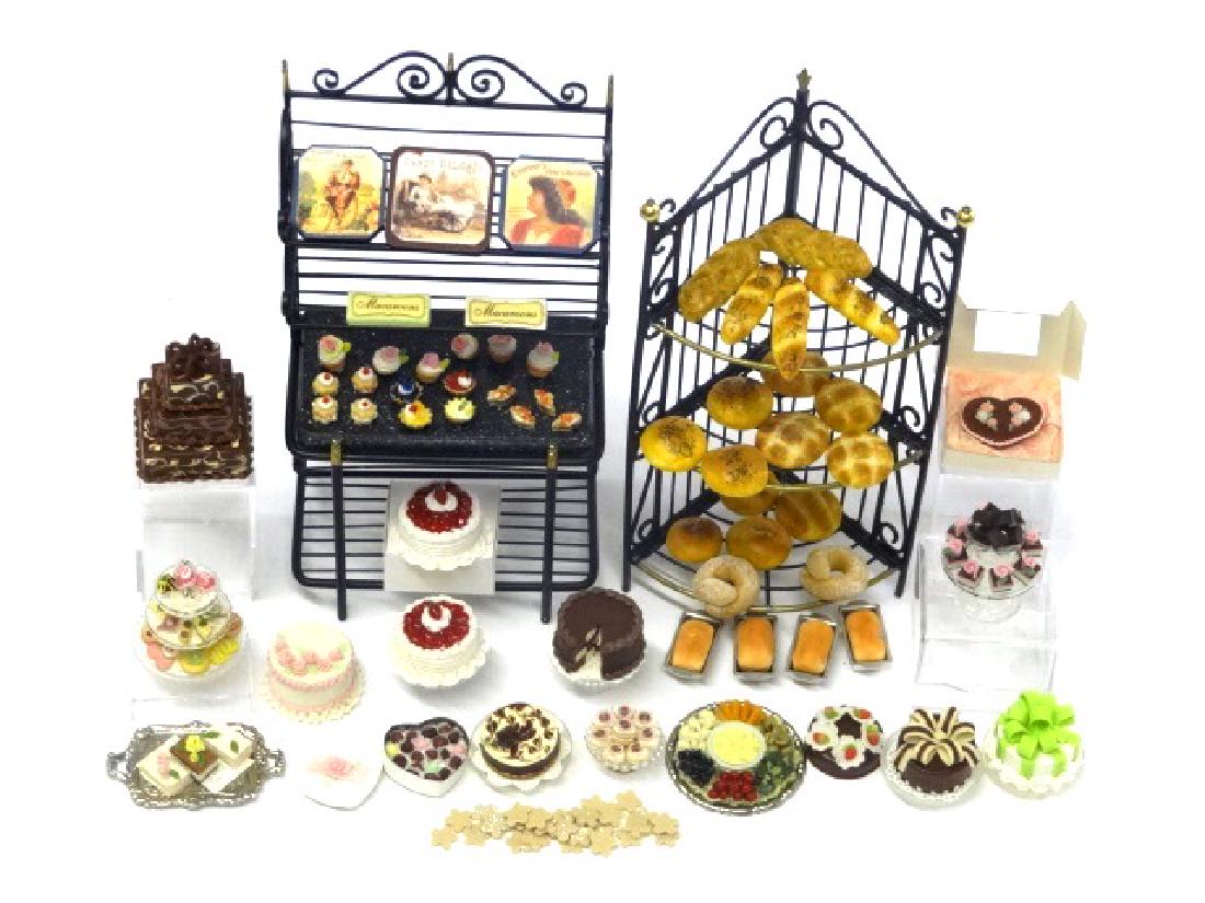 Artisan Dollhouse Foods, Caesar, Lola & VanderDussen (1 of 1)