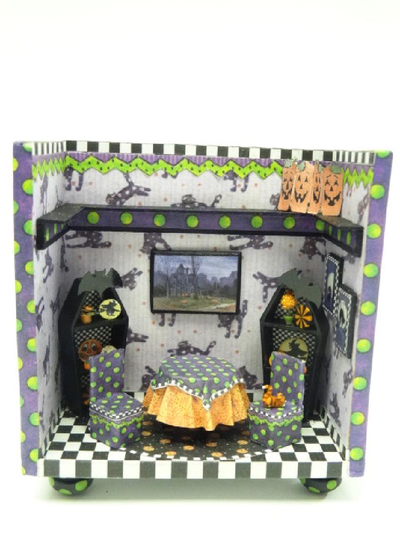 Karen Gibbs 1/4" Scale Halloween Diorama Miniature (1 of 2)