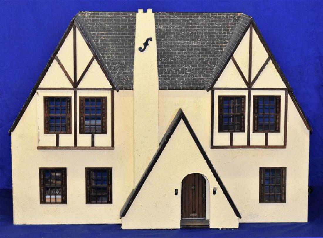 English Tudor Dollhouse With Furniture (1 of 9)