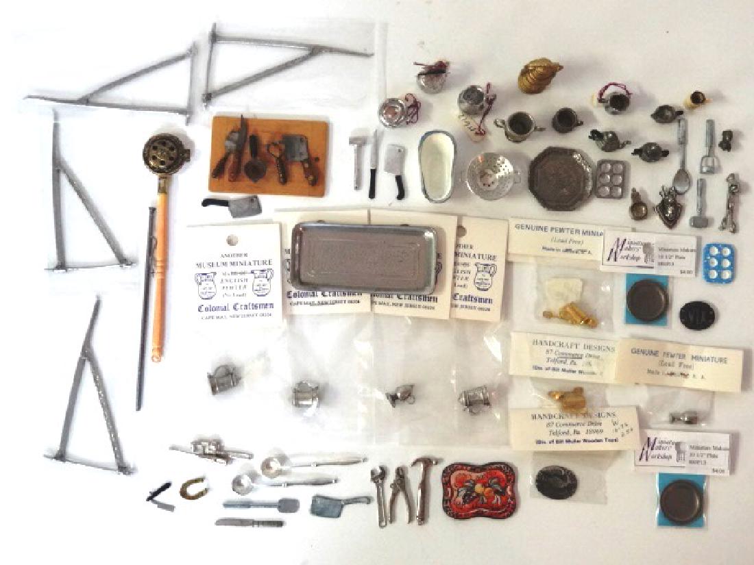 Dollhouse Soft Metal Accessories Miniatures: Nice group of pewter and lead dollhouse accessories, mugs, jugs, trays, sign brackets, plates, tools, utensils, salt box, lantern, baby bath etc.