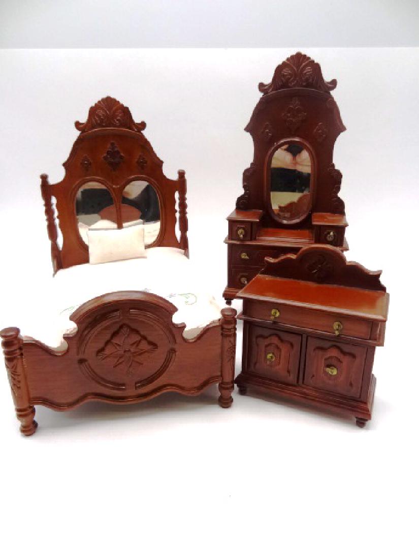 Fantastic Merchandise Victorian Bedroom Set Miniatures: Fantastic Merchandise commercial three piece Victorian style bedroom set, bed with mirrored headboard 7"L, 7.75"H, 5"W, dresser with mirror 8"H, dry sink 3.5"W