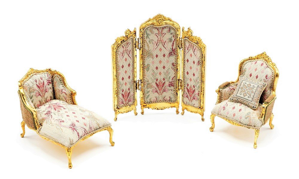 June Clinkscales Chairs & Screen Dollhouse Miniatures: June Clinkscales bergere chair with gold leaf covered frame 3.5"H, Clinkscales matching daybed with gold leaf covered frame 4"L, matching three part screen in a gold gilt frame 4 5/8"W, 5.25"H