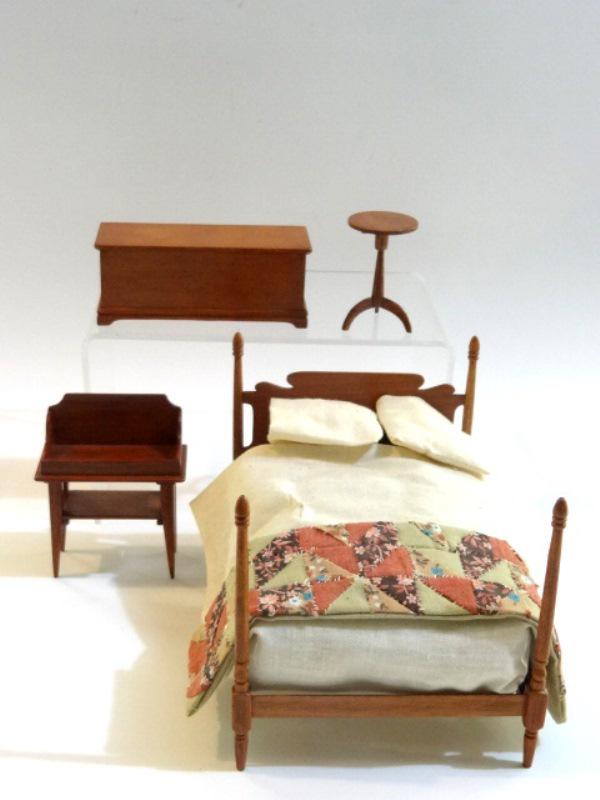 Hank Miller Bedroom Furniture Dollhouse Miniatures: Hank Miller country bedroom furniture, double bed with country linens 6.75"L, 4.75"W, 4.5"H, blanket chest 4"W, wash stand 2.5"W, candle stand 2 1/8"H