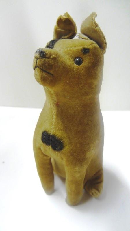 Steiff Velvet Small Dog: Steiff velvet dog, 2-toned dog, hole in ear where tag was, 4 1/2"