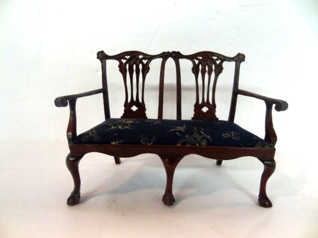 Richard Mann Chippendale Settee: Richard Mann Chippendale Settee, 5.5" wide with exquisitely hand-carved back splats, scrolled arms and ball and claw feet . One front front leg broken and poorly repaired Brocade silk upholstered seat
