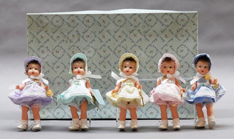 Madame Alexander Dionne Quints Dolls: Madame Alexander 7 1/2" 1998 Quints in original box, does not have the carousel which would have come with this doll
