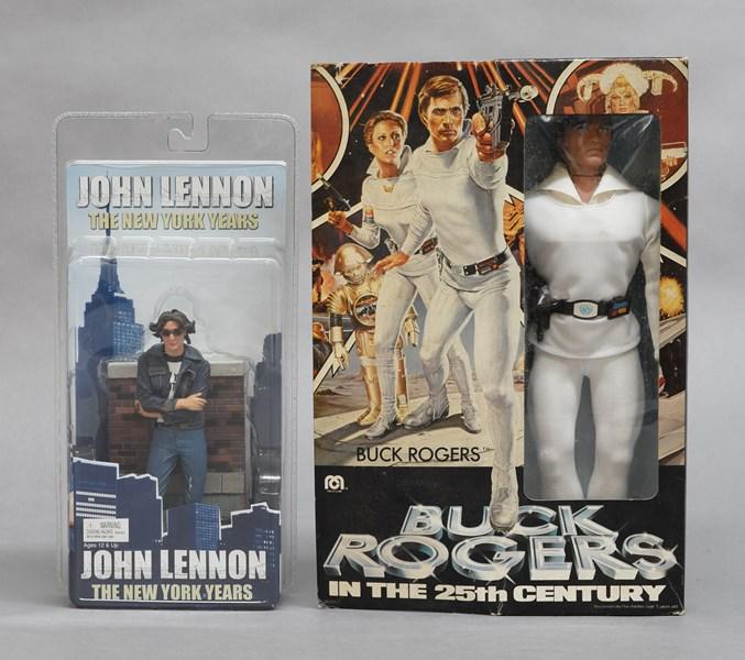 Buck Rogers in the 25th Century: Buck Rogers in the 25th Century action figure 13 1/2" (t), 9" (w), 2 1/4" (d) 1979