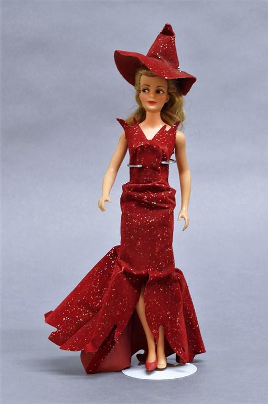 Ideal Samantha the Witch: Ideal Samantha the witch missing the broom, dress shows wear, hat good, hair in original set, 12", missing shoe